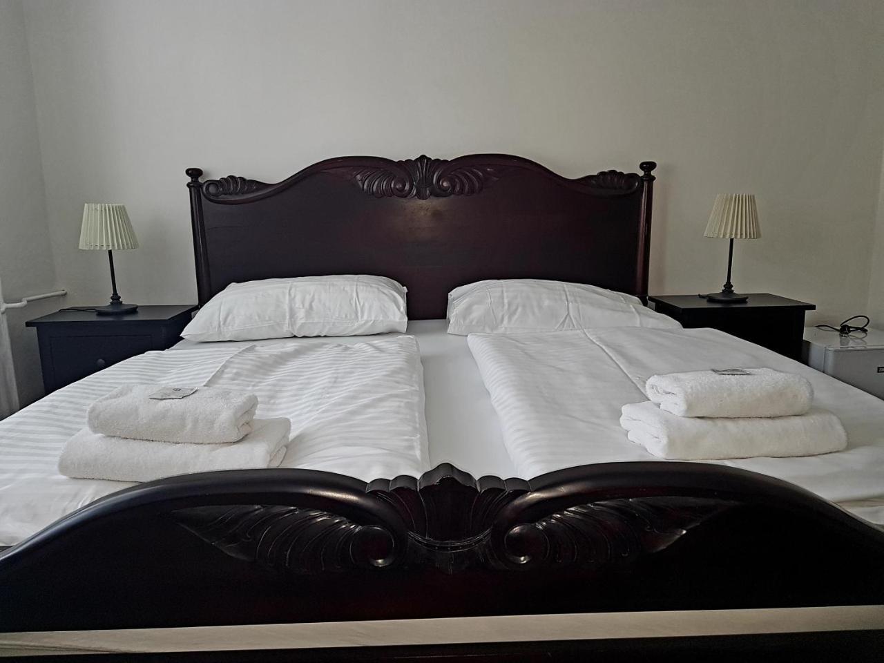 Hotel Union 로우니 외부 사진